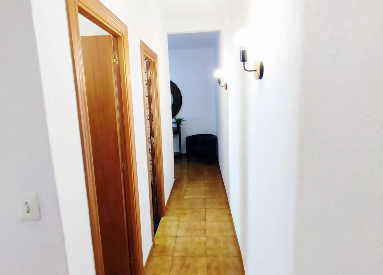 Amplio Apartamento Con Terraza L'Hospitalet de Llobregat Spain